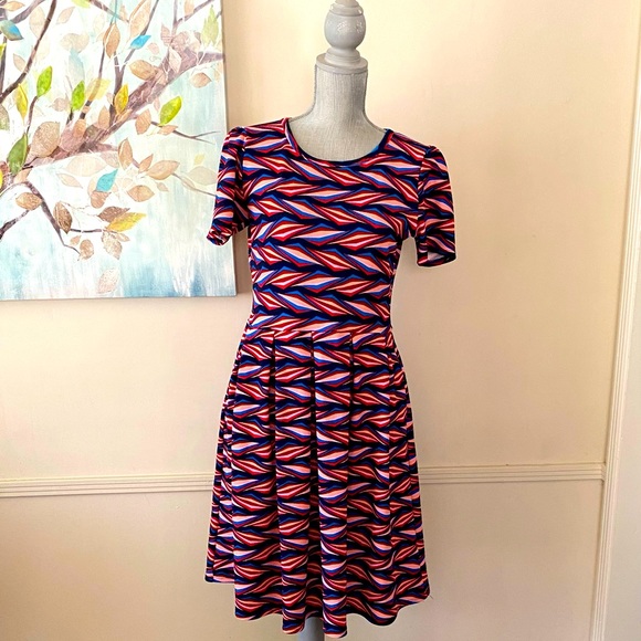 LuLaRoe “AMELIA” MIDI DRESS SIZE LARGE 🌟NWOT🌟 - Picture 2 of 15
